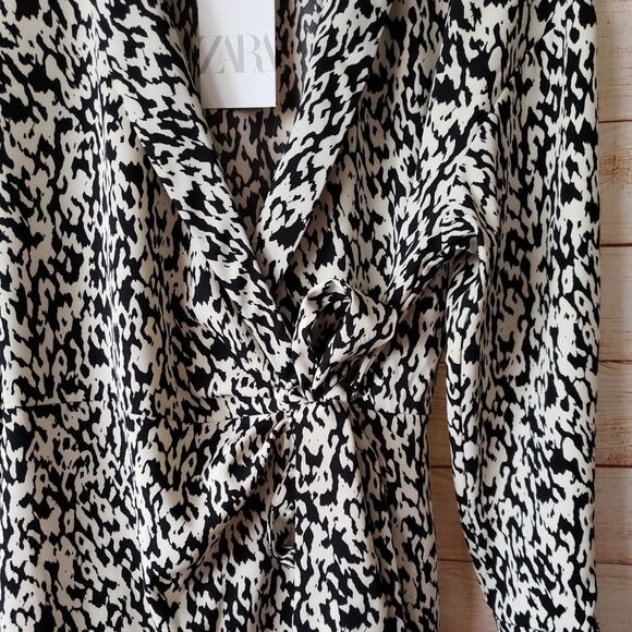 Zara Animal Print Jumpsuit/Romper Wrap Front Tie Long Sleeve - Picture 7 of 15